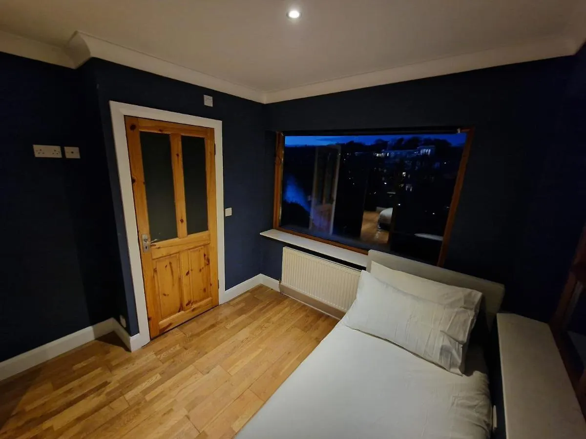 Serene Riverside Villa - Hidden Gem In Dublin City