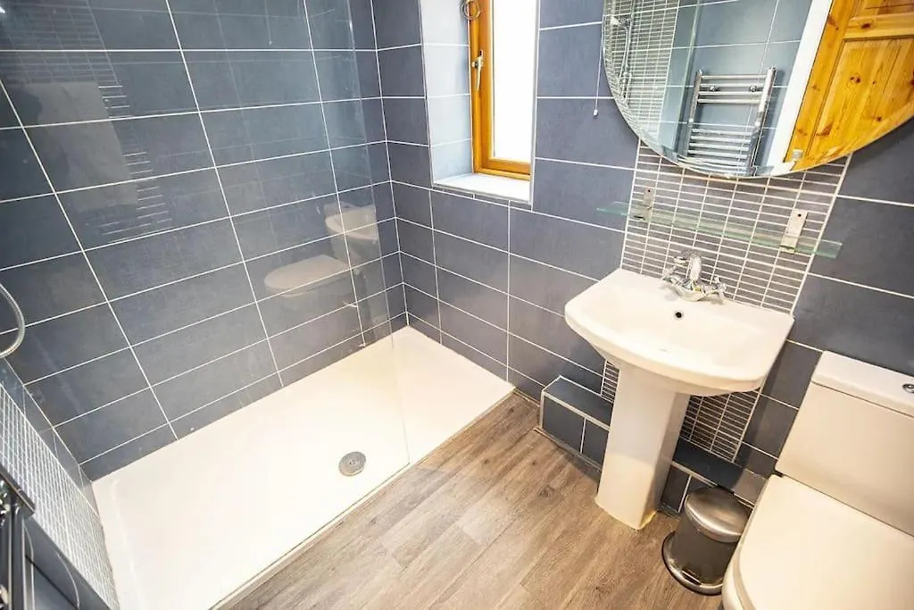 Serene Riverside Villa - Hidden Gem In Dublin City