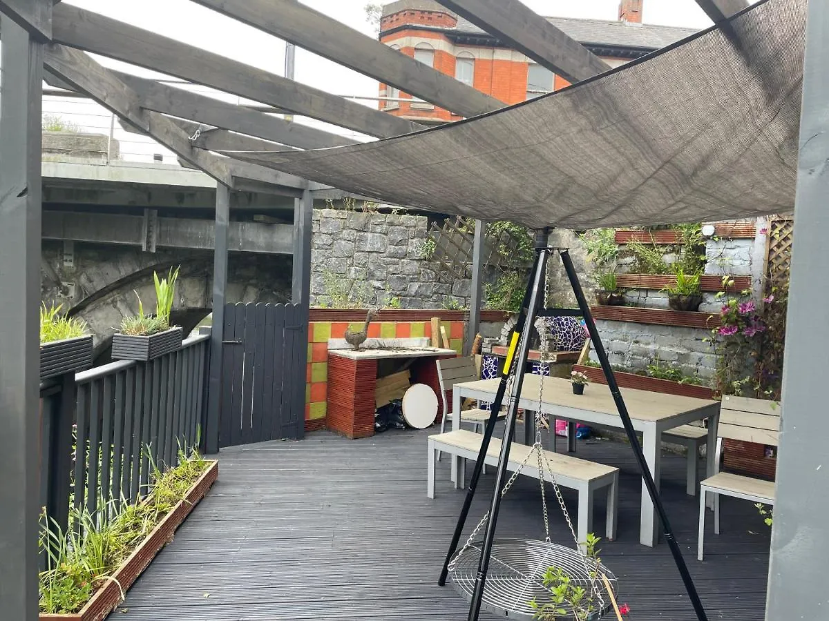 Serene Riverside Villa - Hidden Gem In Dublin City
